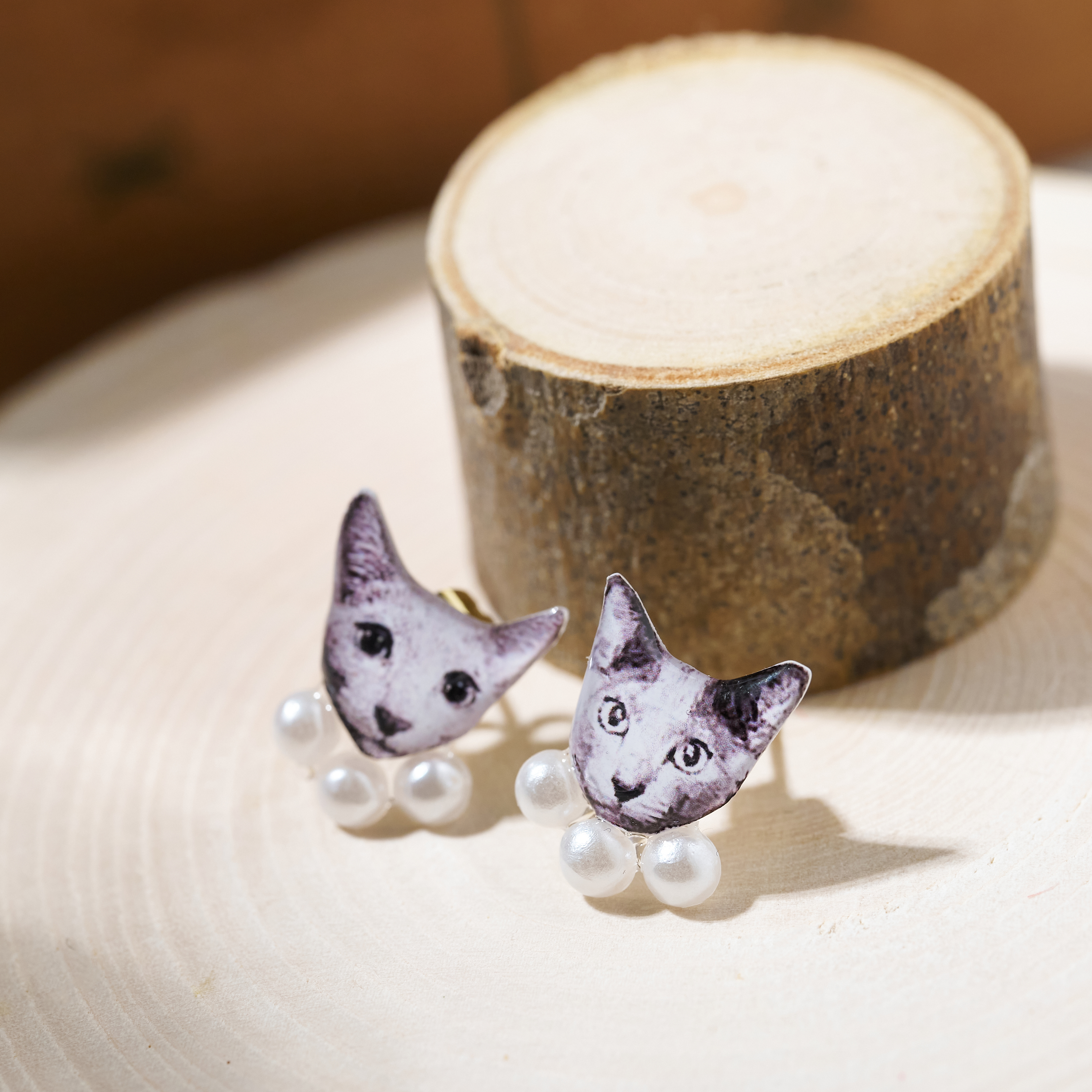 猫のブローチ1